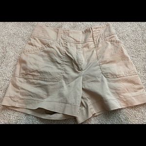 Khaki shorts WHBM Size 00 Excellent Condition
